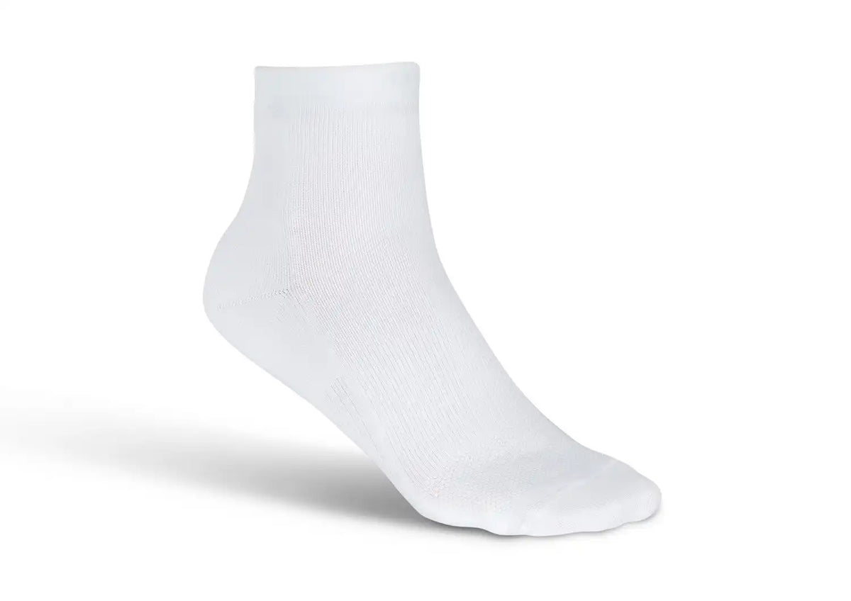 Compression Ankle Socks 20-30 mmHg - White Main image