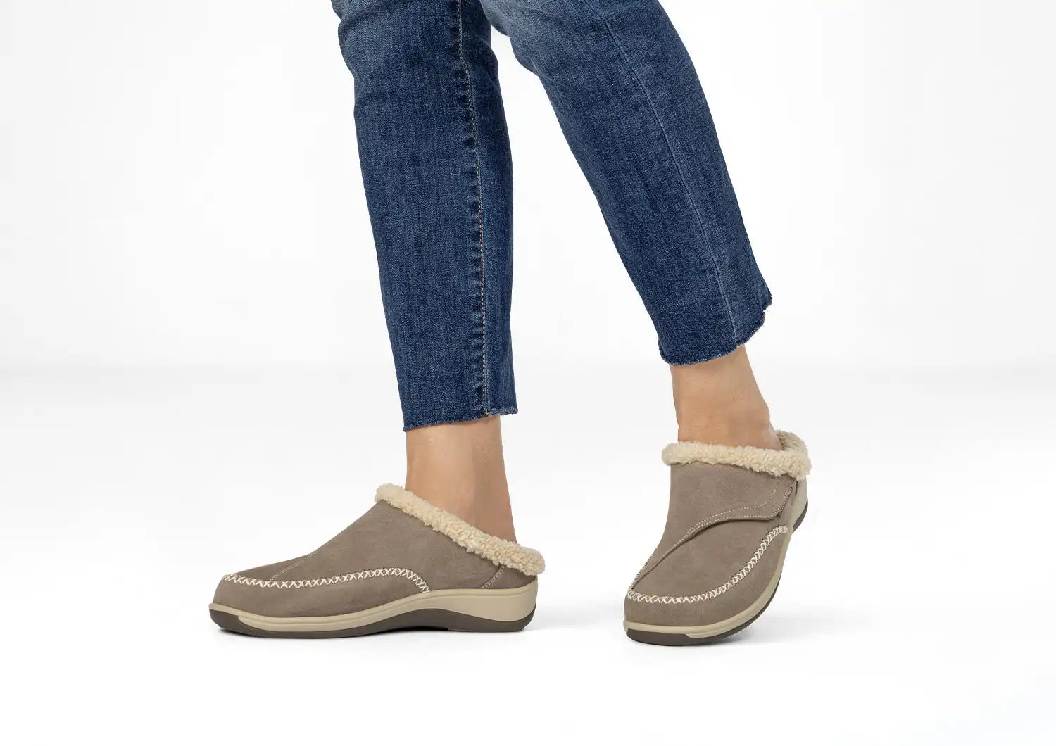 Charlotte - Taupe Secondary image