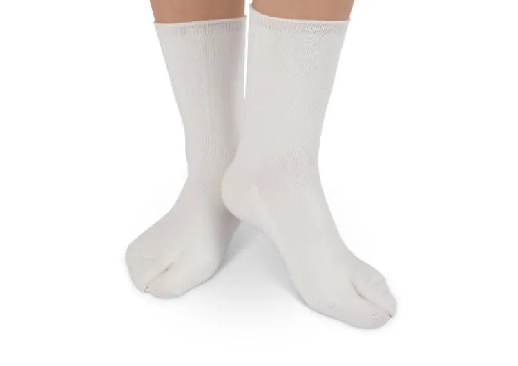 Bunion Relief Socks - White Secondary image