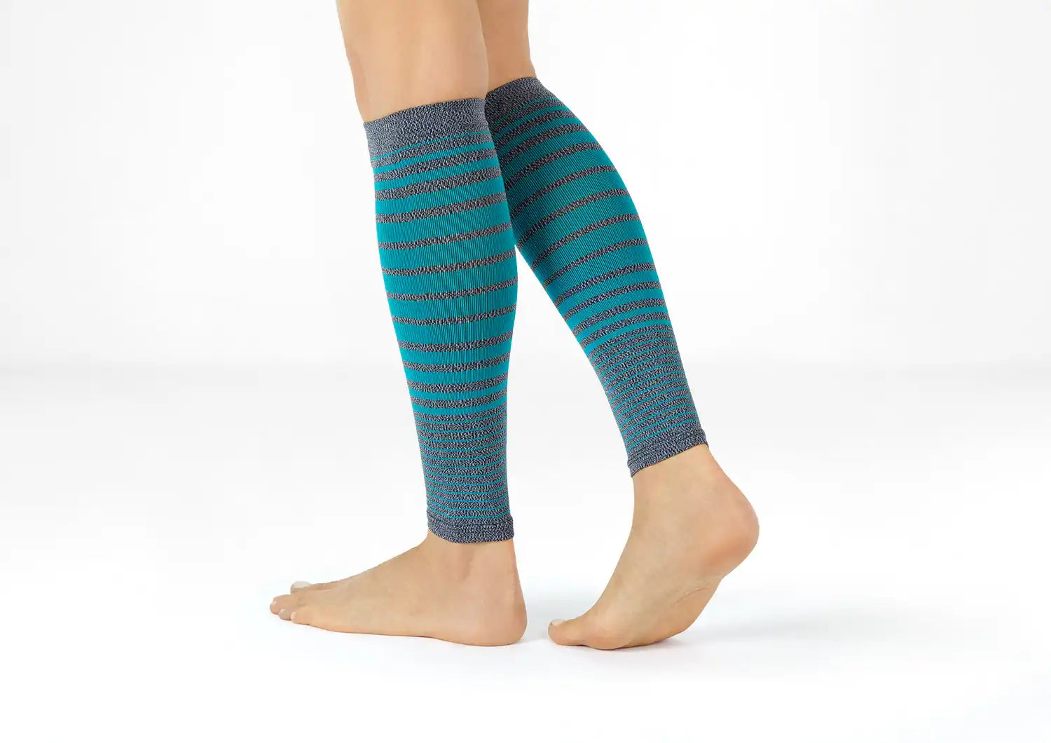 Compression Calf Sleeves Standard 15-20 mmHg - Gray/Teal Stripe Secondary image